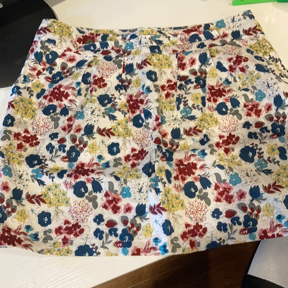 Forever 21 floral skirt